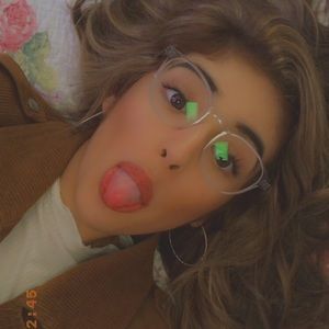 Meet your Posher, Sofia